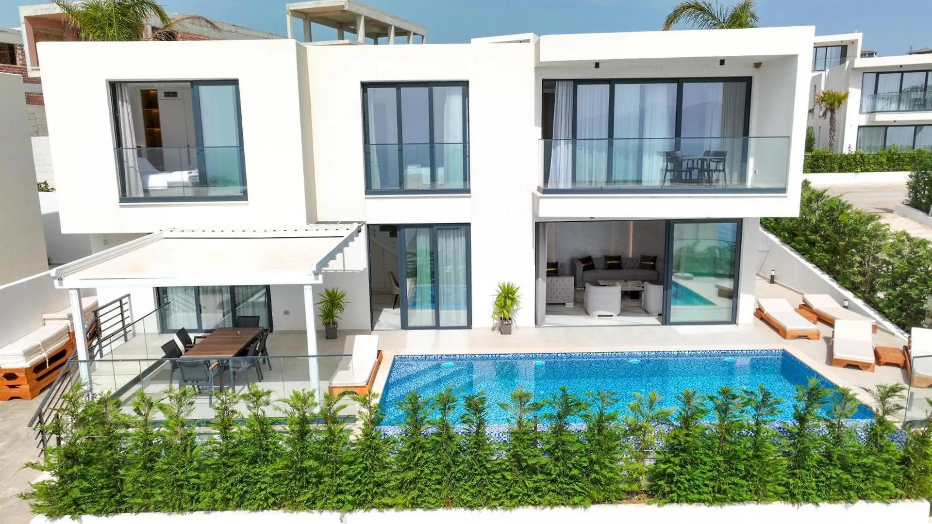 Palmera Gold Vila Sarandë